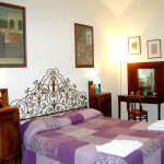 Romeo Room - Biancagiulia B&B, Bed and Breakfast near Rome Termini Train Station