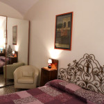 Romeo Room - Biancagiulia B&B, Bed and Breakfast near Rome Termini Train Station